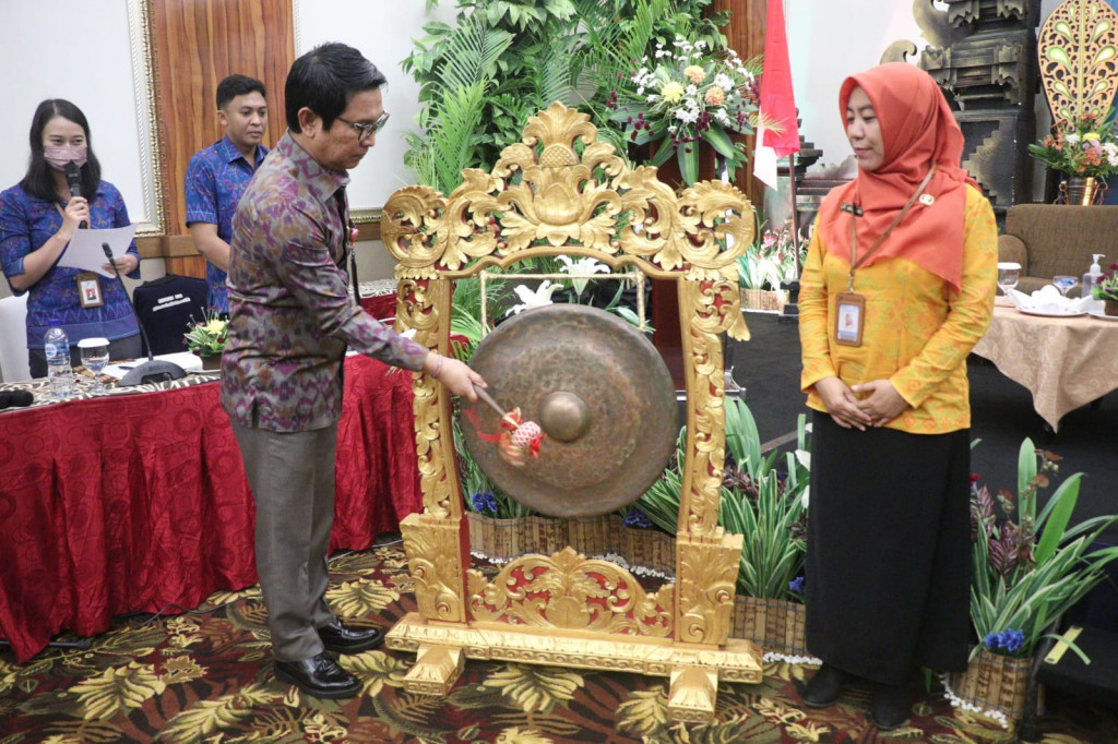 Sekda Badung Buka Rapat Koordinasi Kabupaten Pendataan Awal Registrasi Sosial Ekonomi 2022